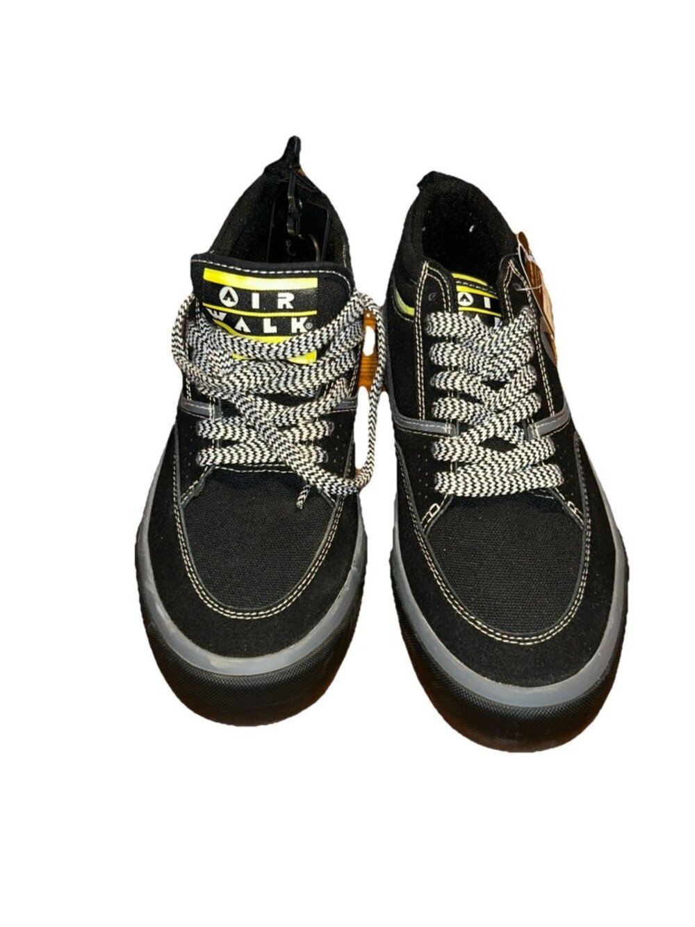 Airwalk Men's Freestyle Mid Top Sneakers Black Size 8 NWT